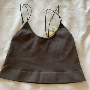 By Together Meg Brambi Womens ribbed graphite Seamless Cropped Tank Top …